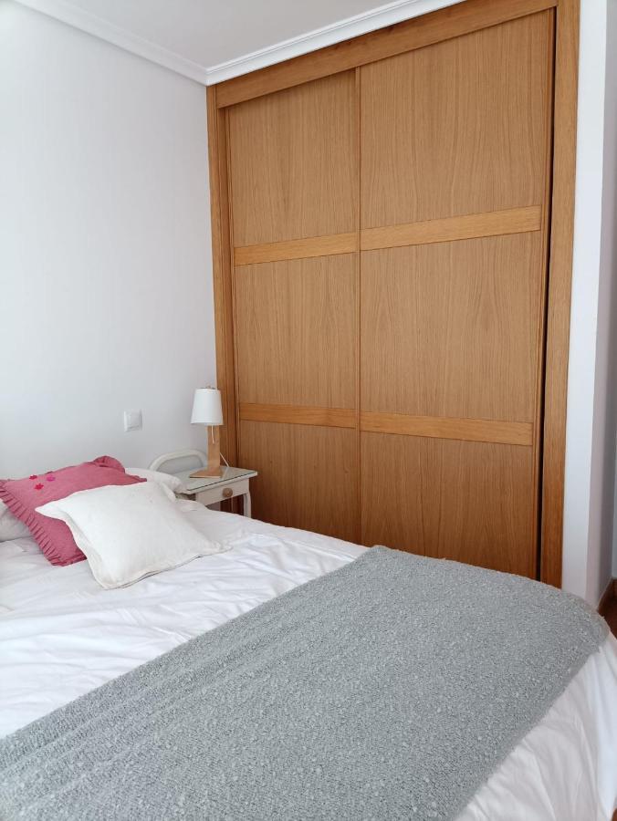 Apartamento Con Terraza Comillas Esterno foto