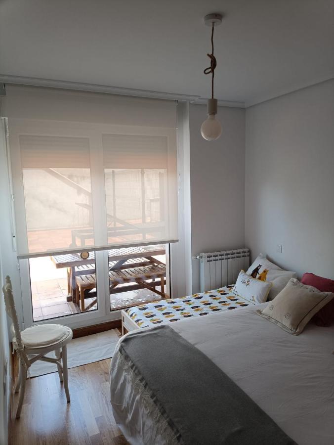 Apartamento Con Terraza Comillas Esterno foto