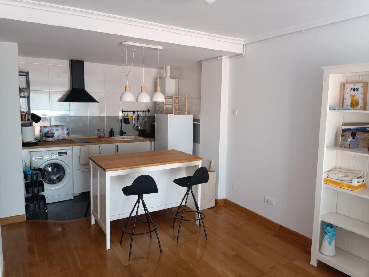 Apartamento Con Terraza Comillas Esterno foto